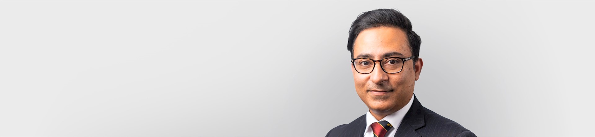 Mr Syed Ali Shahzad, Consultant Urological and Robotic Surgeon